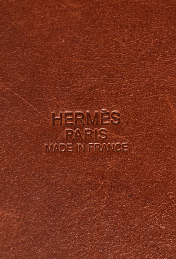 Hermès RARE Barenia Mangeoire PM Bucket Bag - 12