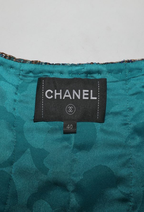 Chanel Lesage Tweed Jacket Paris-NY, Pre-Fall 2019 - 9