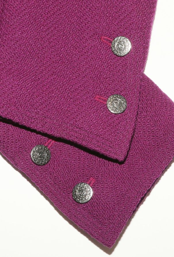 Chanel 1997 Notched Tweed Jacket - 7 Chanel 1997 Notched Tweed Jacket - 7