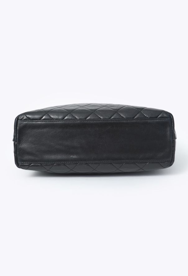 Chanel Vintage Quilted Messenger Bag - 6