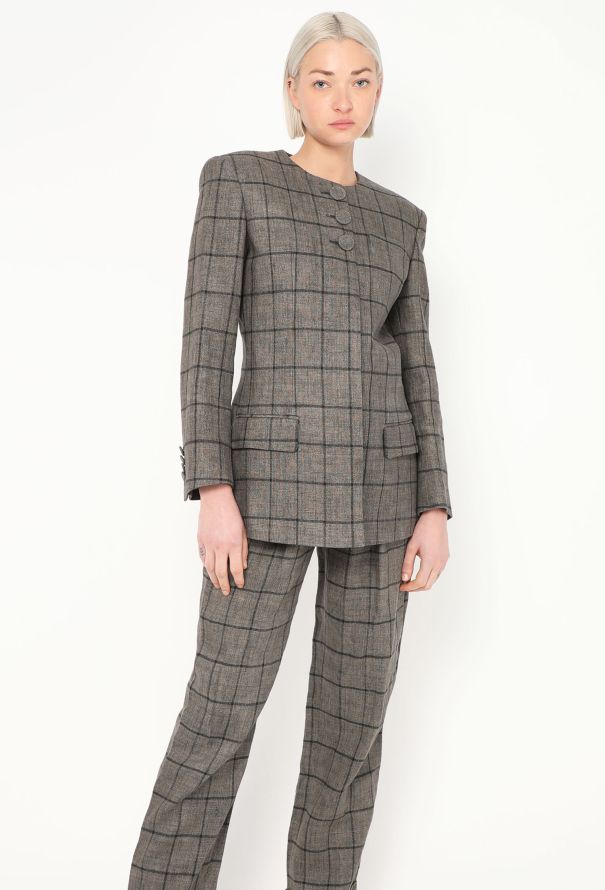 Gucci S/S 2023 Checkered Linen Suit - 1