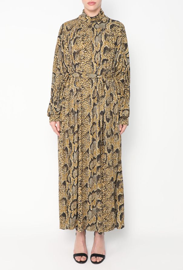 Céline Pre-Fall 2018 Belted Snake Dress - 3 Céline Pre-Fall 2018 Belted Snake Dress - 3