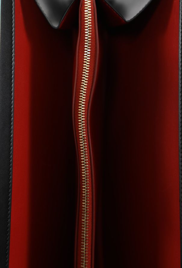 Céline S/S 2017 Black Medium Clasp Bag - 13