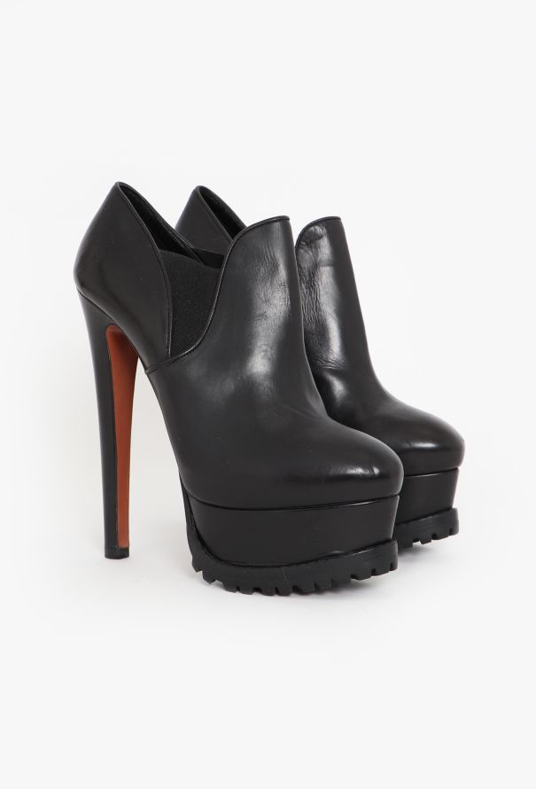 Alaïa Platform Leather Stiletto Boots - 2 Alaïa Platform Leather Stiletto Boots - 2