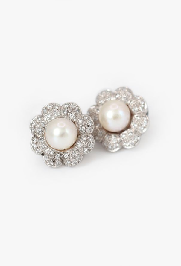 Vintage Fine Jewelry 18k White Gold, Pearl & Diamond Flower Earrings - 3