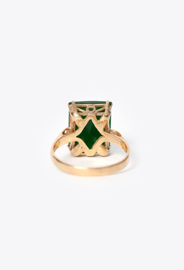 Vintage Fine Jewelry 1960s 18K Yellow Gold & Jade Ring - 7