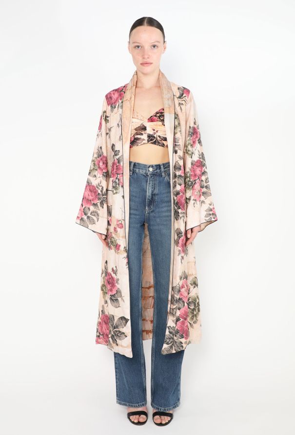 World Treasures Bokja 2022 Silk Bralette & Kaftan - 2