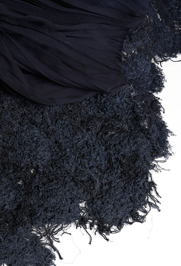 Chanel HAUTE COUTURE S/S 1997 Bouclé Lace Gown - 7