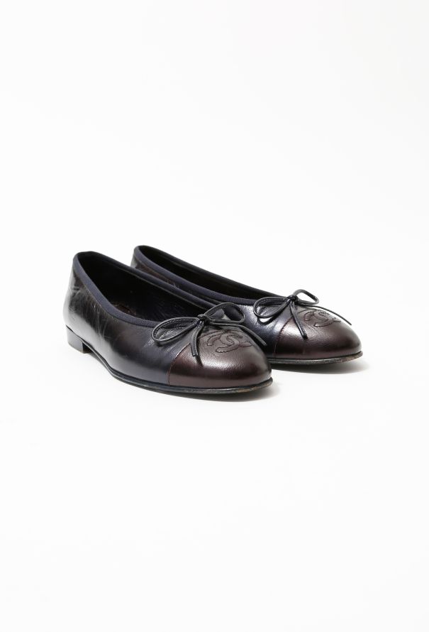 Classic Two Tone Leather Ballerinas, Authentic & Vintage