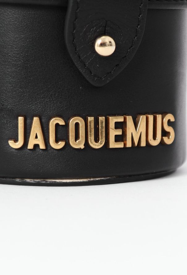 Jacquemus S/S 2019 Le Vanity Bag - 13