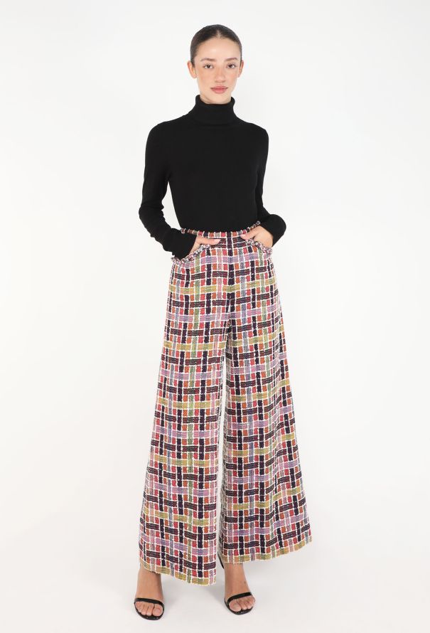 Chanel Pre-Fall 2023 Paris-Dakar Tweed Trousers - 4