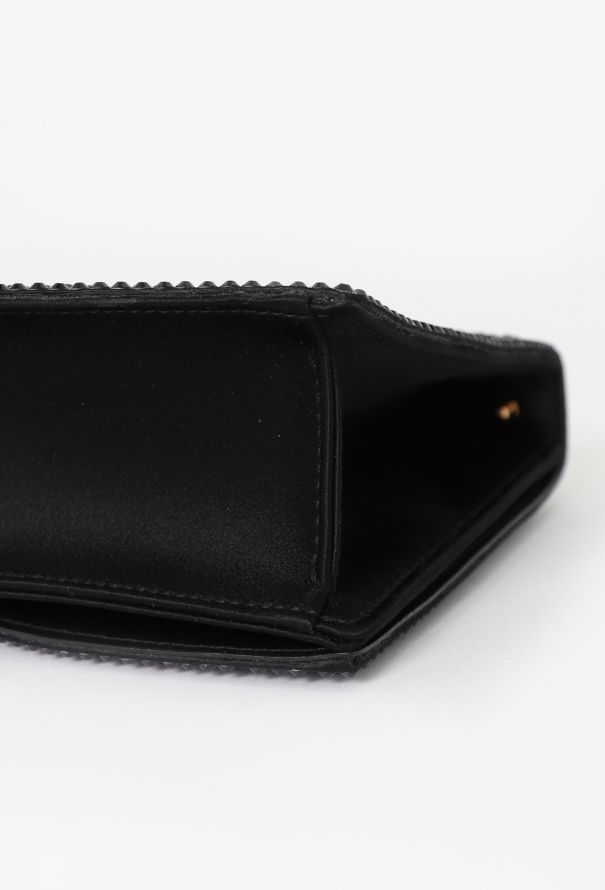 Dolce & Gabbana DG Logo Crossbody Bag - 11