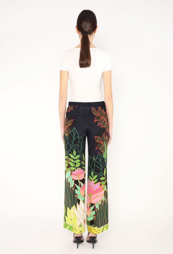 Valentino S/S 2020 Jungle Pajama Ensemble - 7