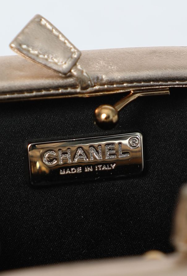 Chanel 2006 Metallic Minaudière Clutch - 12