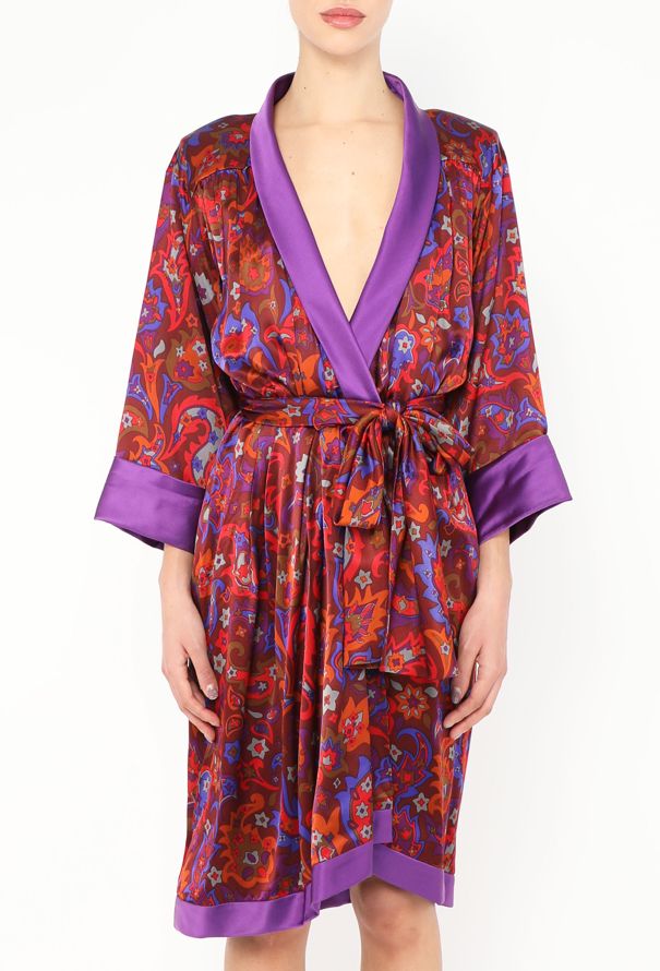 Saint Laurent F/W 1985 Paisley Silk Belted Robe - 4 Saint Laurent F/W 1985 Paisley Silk Belted Robe - 4