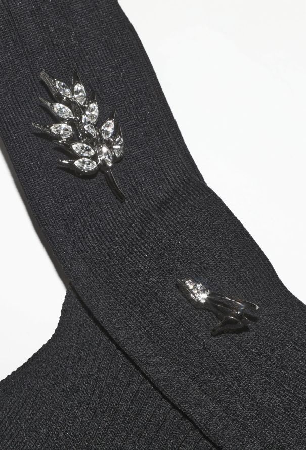 Chanel 2008 Off-Shoulder Strass Brooch Dress - 7