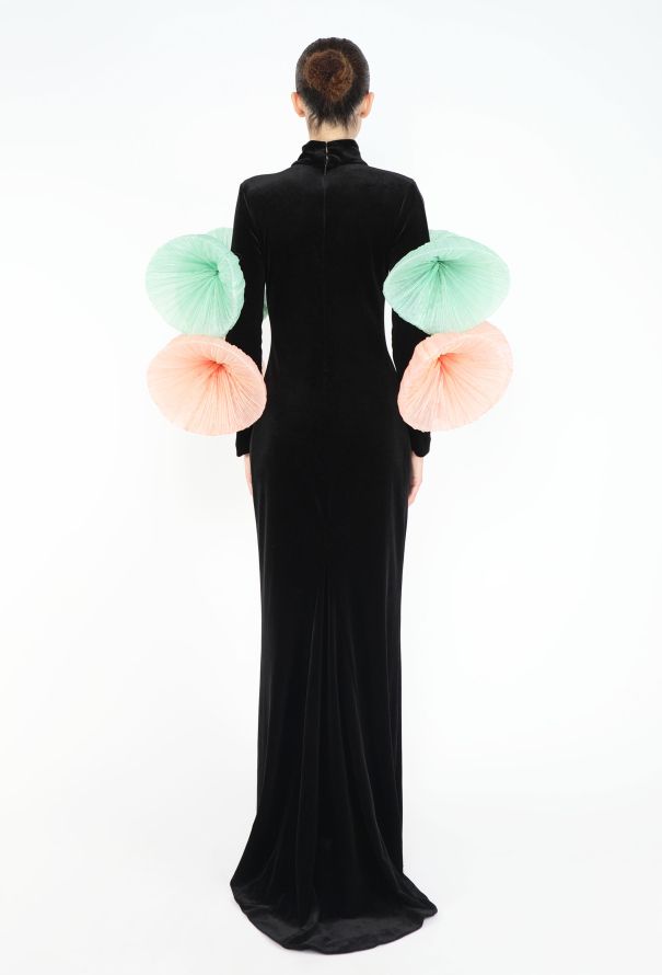 Pierre Cardin STUNNING 2022 Re-edition Cent Velvet Fan Gown - 6