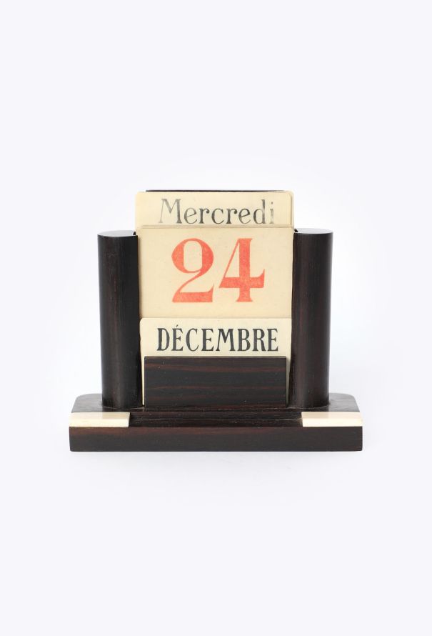 Vintage Objects & Decor 1930s Art Deco Perpetual Calendar - 1 Vintage Objects & Decor 1930s Art Deco Perpetual Calendar - 1