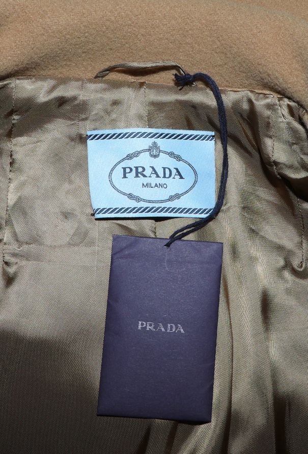 Prada F/W 2023 Sculpted Duffle Coat - 8