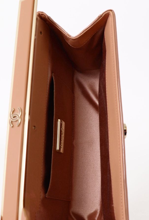 Chanel Rose Patent Clutch - 12