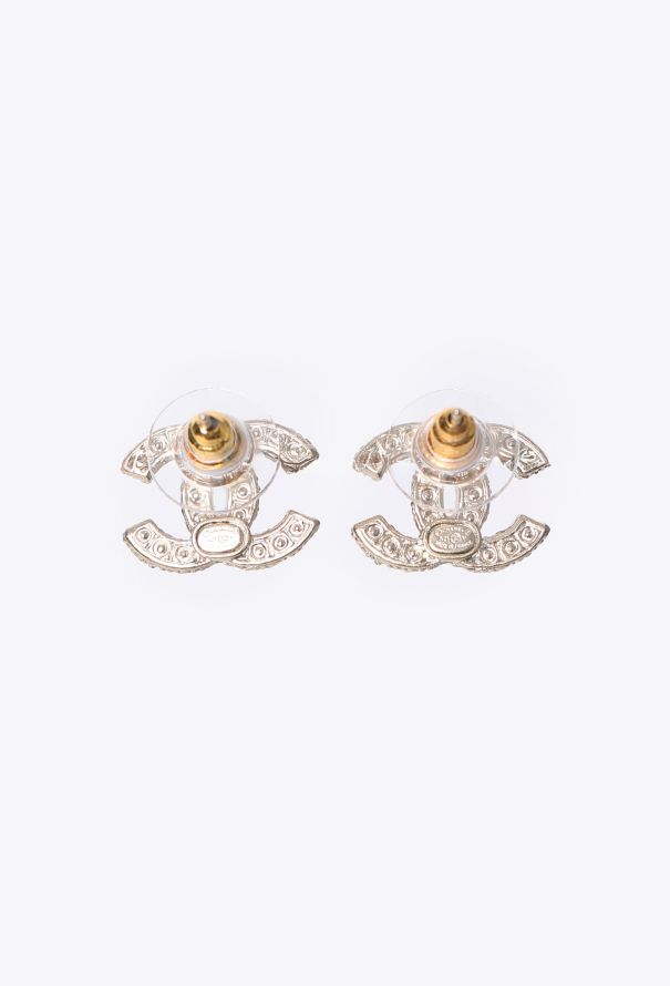 Chanel 2021 Mini Pearl 'CC' Earrings - 3