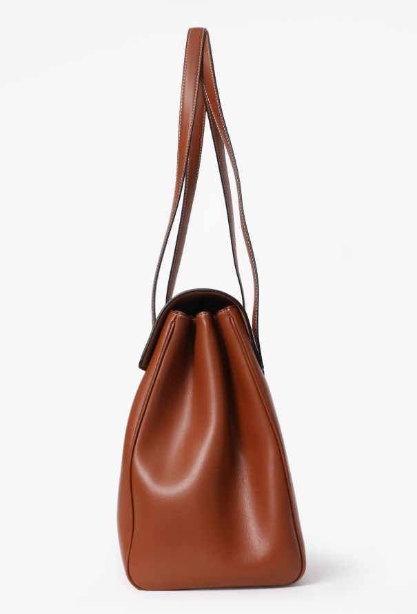 Céline Large Soft 16 Shoulder Bag - 5