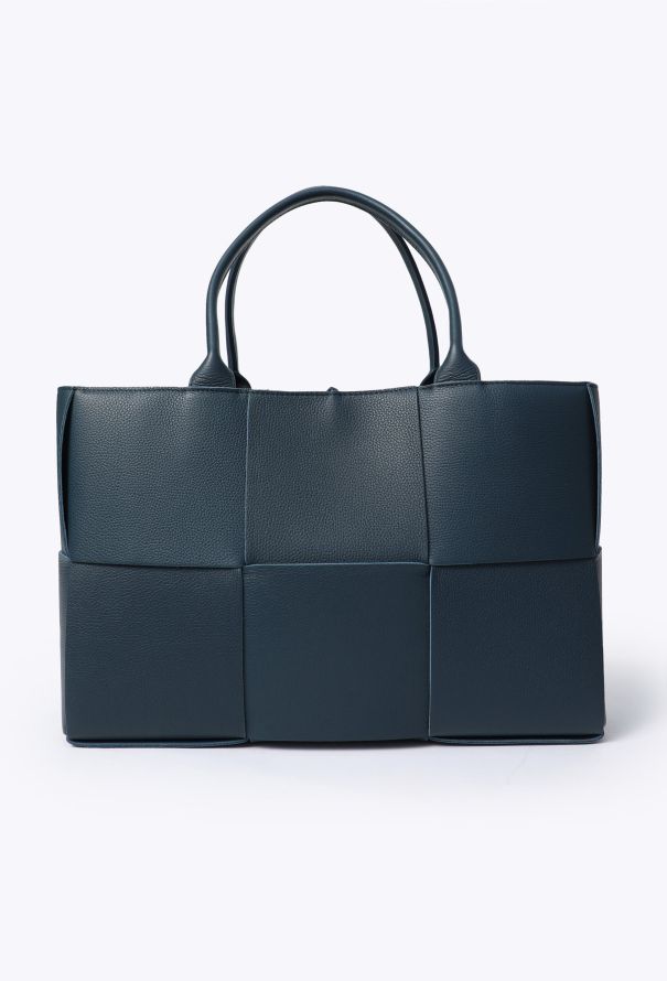 Bottega Veneta 2022 Arco Tote Bag - 1