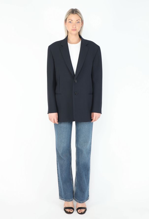 The Row Pre-Fall 2023 Cochise Open-Back Blazer - 3