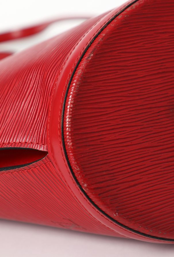 Louis Vuitton Vintage Epi St-Jacques Bag - 7