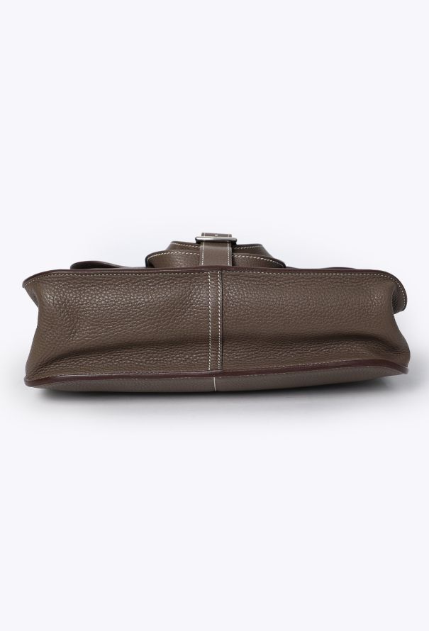 Hermès Étoupe Taurillon Clémence Halzan 31 - 9 Hermès Étoupe Taurillon Clémence Halzan 31 - 9