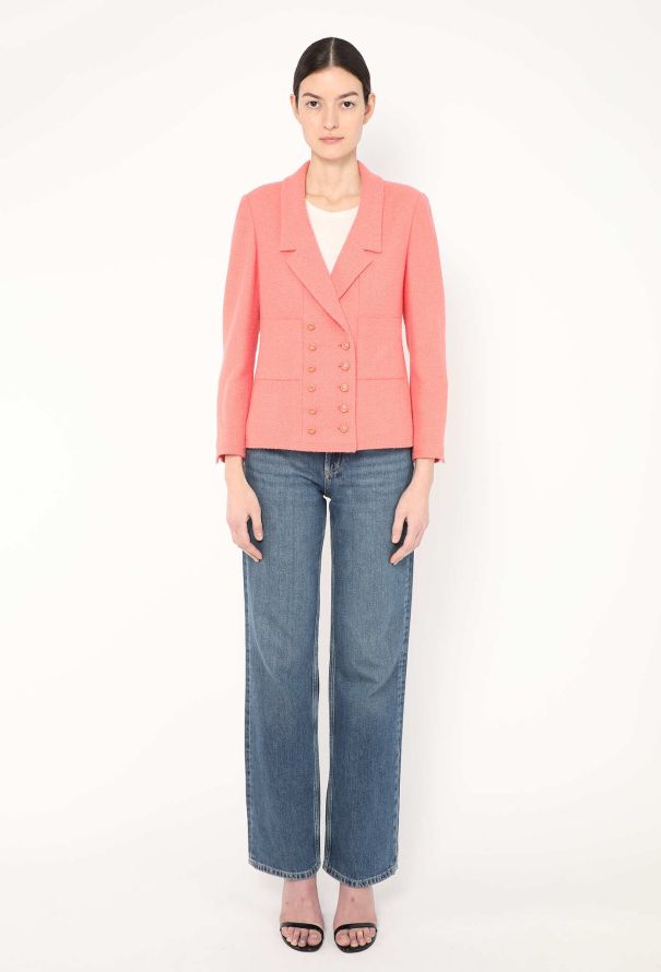 Chanel 1996 Notched Bouclé 'CC' Blazer - 3 Chanel 1996 Notched Bouclé 'CC' Blazer - 3
