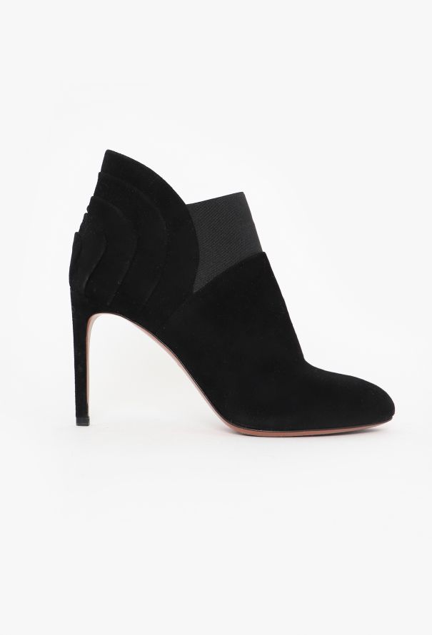 Alaïa Tiered Suede Ankle Boots - 1