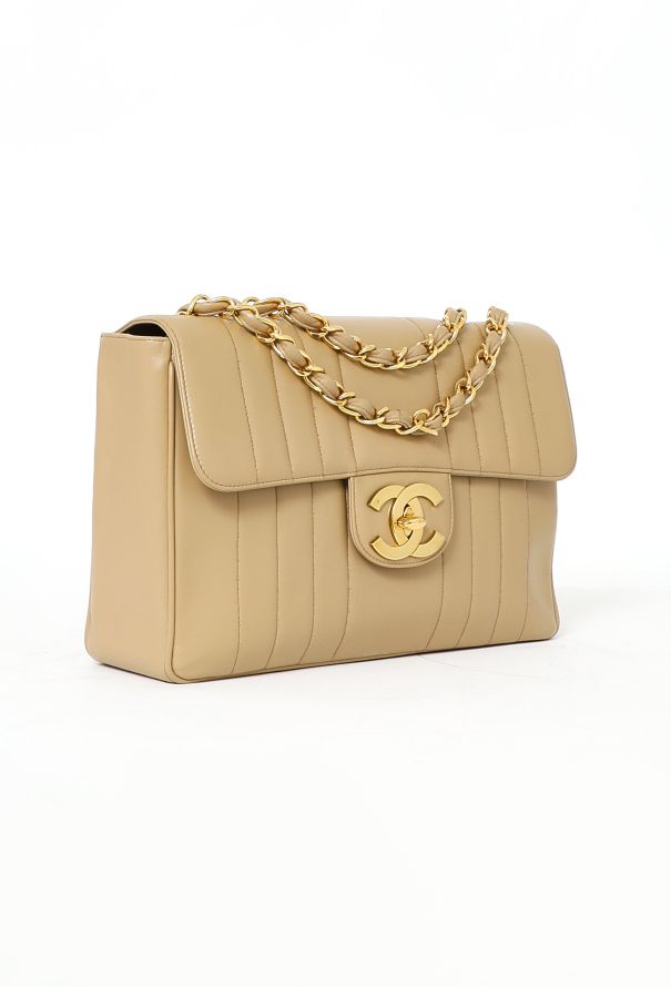 CHANEL Beige Quilted Lambskin Vintage Jumbo XL Classic Single Flap Bag For  Sale at 1stDibs