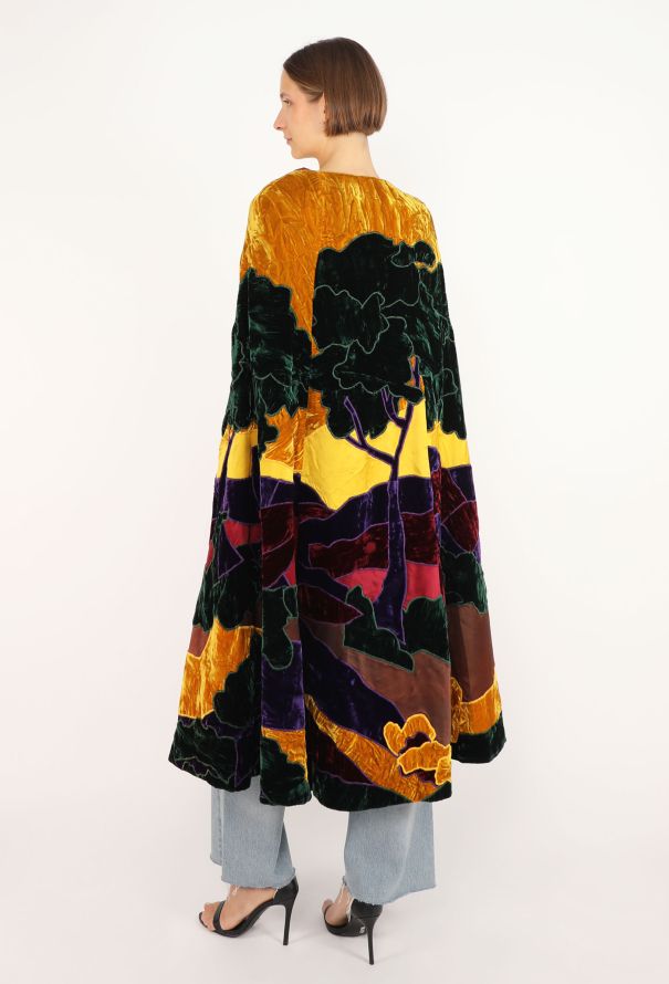 Norma Kamali Landscape Velvet Cape, 1970s - 5
