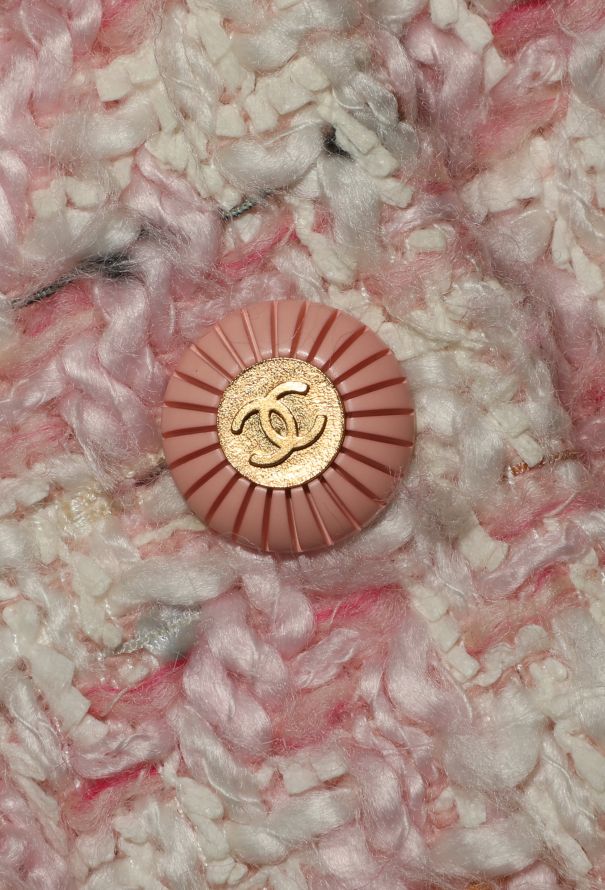 Chanel ICONIC S/S 1993 Tweed 'CC' Jacket - 7
