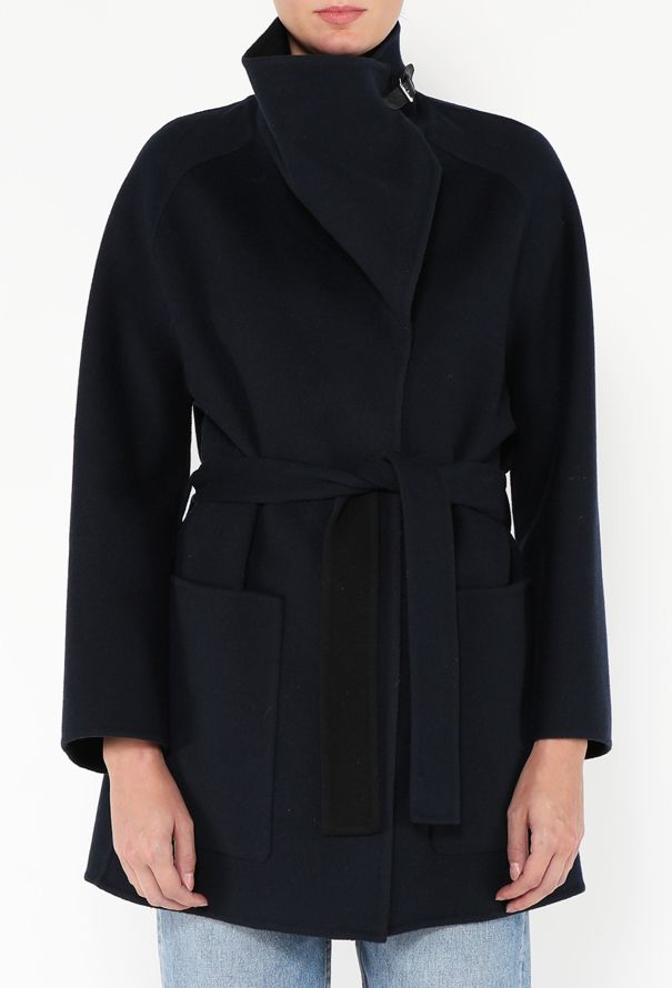 Hermès 2024 Bicolor Belted Cashmere Jacket - 1