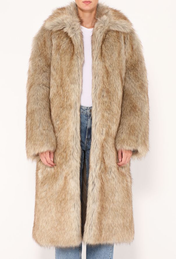 Toteme F/W 2023 Fux Fur Cocoon Coat - 5