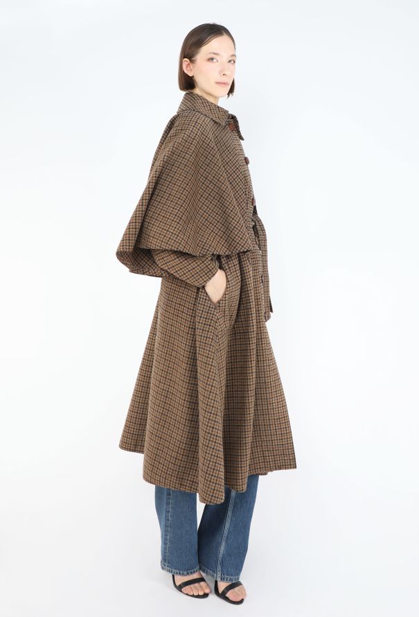 Céline '70s Calèche Belted Capelet Coat - 6