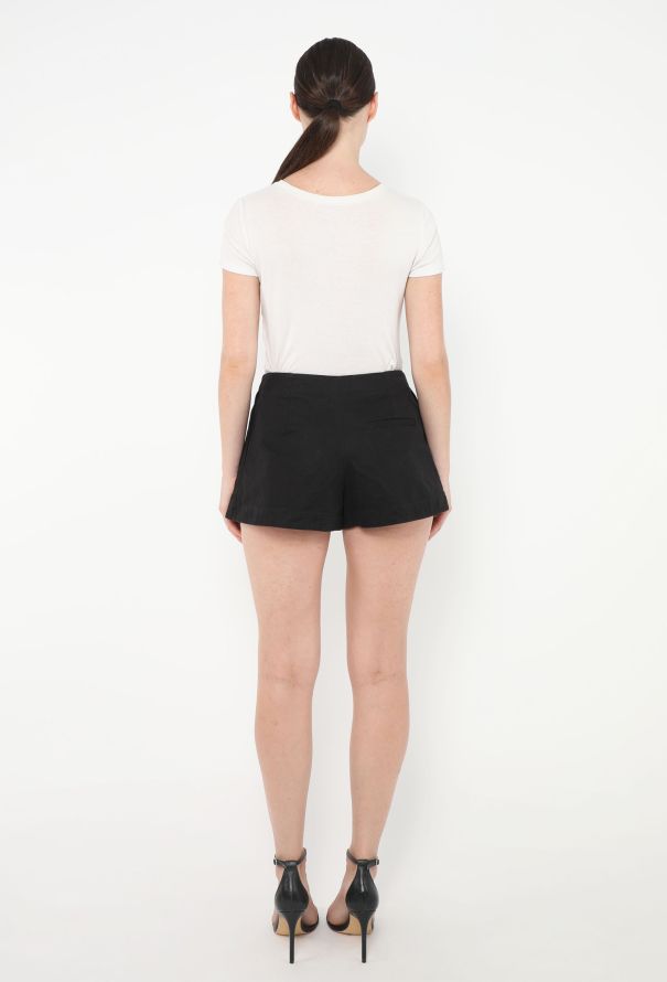 Loewe 2022 Pleated Gabardine Shorts - 5