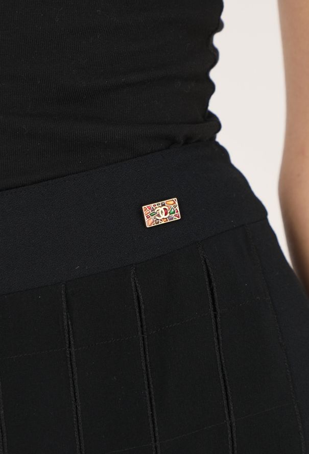 Chanel 2012 Pleated 'CC' Skirt - 3