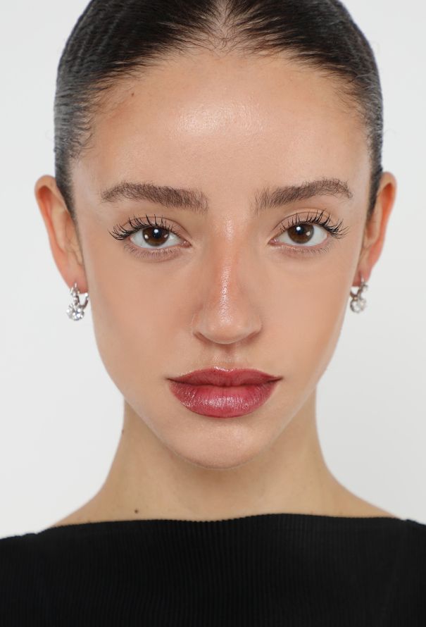 Modern Fine Jewelry Exceptional 18K White gold & Diamond  Sleeper Earrings - 4 Modern Fine Jewelry Exceptional 18K White gold & Diamond  Sleeper Earrings - 4