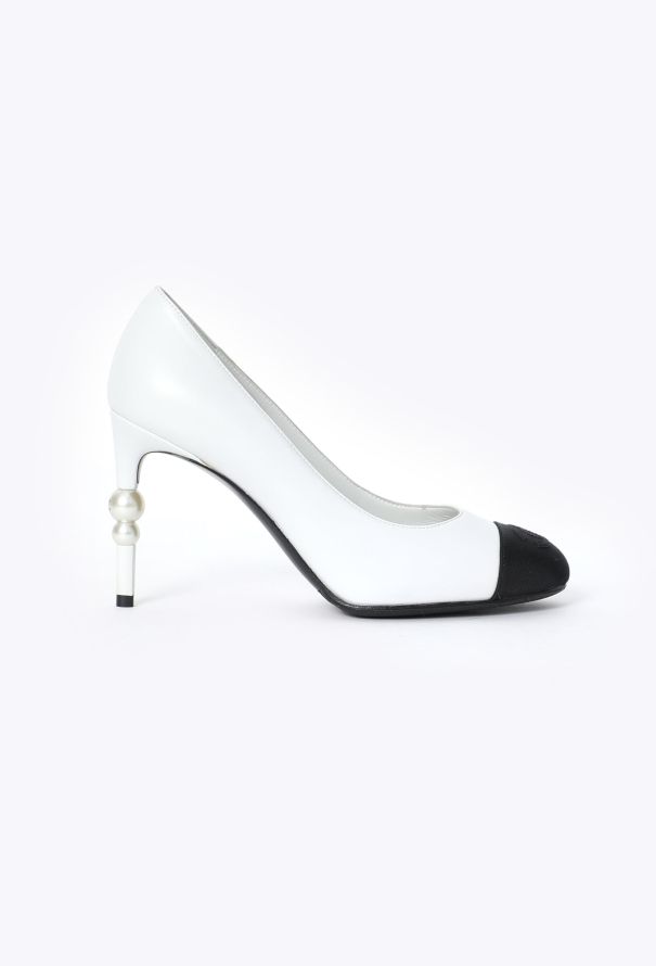 Chanel Bicolor Pearl 'CC' Pumps - 1