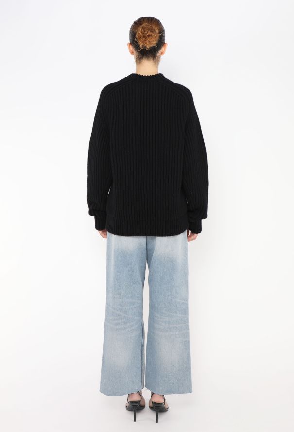 Phoebe Philo 2023 Cashmere Ribbed Sweater - 3