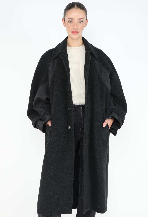 Céline F/W 2018 Oversized Cashmere Coat - 2