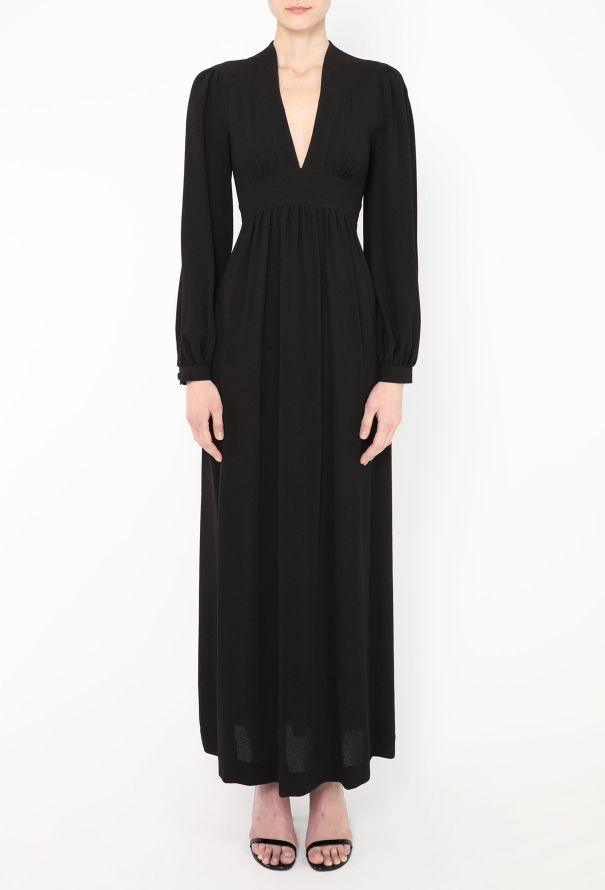 Ossie Clark Timeless Mid '70s Plunging Crêpe Dress - 4