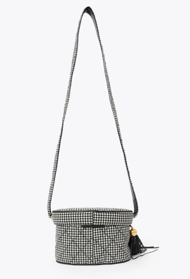 Chanel Vintage Houndstooth Vanity Case - 3 Chanel Vintage Houndstooth Vanity Case - 3