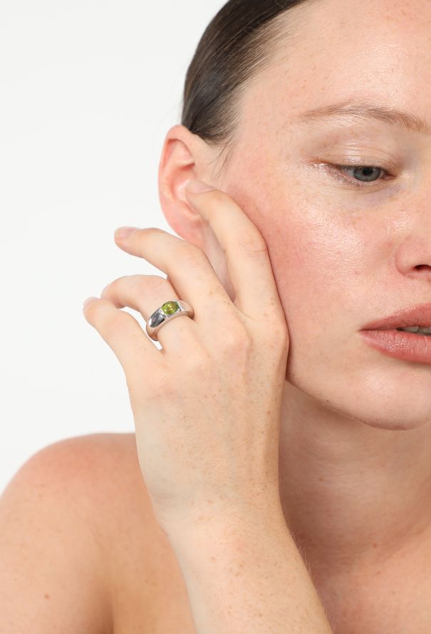 Chaumet 18K White Gold & Peridot Ring - 4