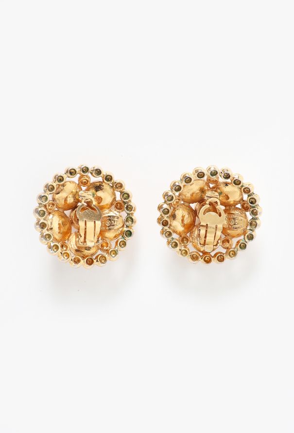 Chanel 1986 Castellane Pearl Cluster Clip Earrings - 3 Chanel 1986 Castellane Pearl Cluster Clip Earrings - 3