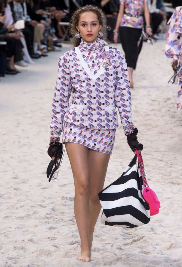 Chanel S/S 2019 Graphic Knit Pullover - 2