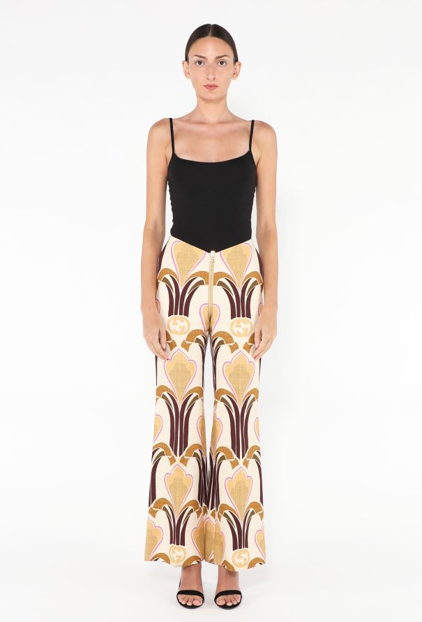 Gucci S/S 2022 Graphic Linen Suit - 5